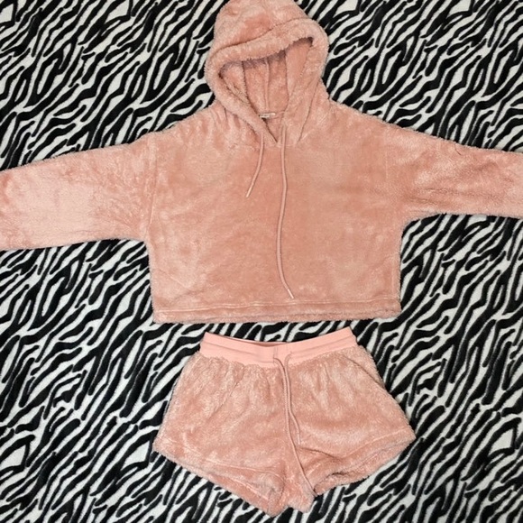 Forever 21 Matching Set - Picture 7 of 7